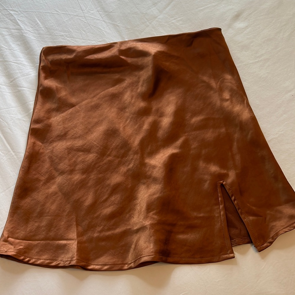 Brown satin mini skirt size small, never worn
